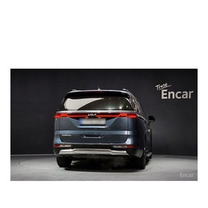Kia Carnival Noblesse 9 places essence 2022 avec boîte automatique, sièges en cuir, norme d'émission Euro V, 26 498 km - Product Image 4