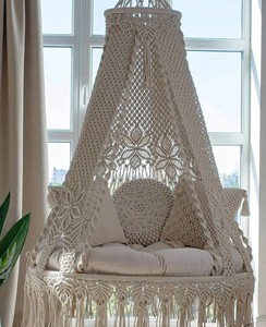 Balançoire double en macramé, chaise suspendue en macramé, lit balançoire en macramé pour véranda, chaise hamac, balançoire extérieure en macramé - Product Image 2