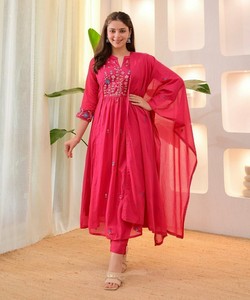 Salwar Kameez Dupatta de Algodón Rosa Bordado, Ropa Tradicional para Mujer, Estilo India Pakistán, Casual, Largo hasta el Tobillo, SHAGUN 85530 - Product Image 1