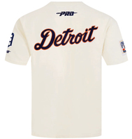 Kaos Pria Lengan Pendek Detroit Pro Warna Polos dengan Logo Cetak di Depan, Regular Fit, Gaya Kasual, 100% Katun Organik, Bernapas
