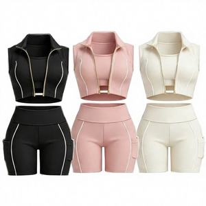 Ensemble de yoga 3 pièces pour femmes, veste sans manches à fermeture éclair et short, tenue de sport pour femmes, ensemble de survêtement 3 pièces pour femmes - Product Image 2