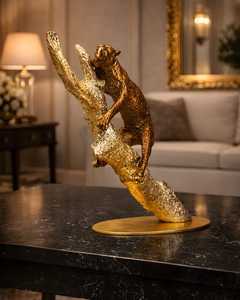 Décoration qui parle de modernité et de géométrie sauvage : Sculpture en laiton Panthère Rouge, faite à la main, écologique, décor artistique pour le sol, salon - Product Image 2