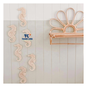 Juego de decoración de pared de ratán en forma de caballito de mar hecho a mano estilo Natural para dormitorio de Niños disponible para pedidos al por mayor - Product Image 1