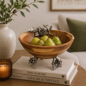 Bol de service en bois d'acacia artisanal de luxe avec accents et pieds en métal argenté antique, grand bol décoratif pour fruits et salades - Product Image 2