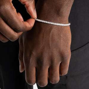 Bracelet tennis classique de qualité supérieure, serti de diamants, plaqué or blanc 18 carats, pour femmes, disponible à un prix compétitif - Product Image 4