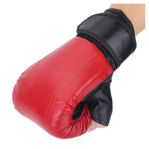 Gants de MMA en cuir de haute qualité avec sangle de poignet réglable et fermeture auto-agrippante pour l'entraînement au kick-boxing et aux cibles murales pour enfants - Product Image 6