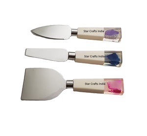 Ensemble de couteaux à fromage plaqués argent de haute qualité avec poignée en résine créative ustensiles en acier inoxydable avec design pointillé pour une utilisation en cuisine - Product Image 6