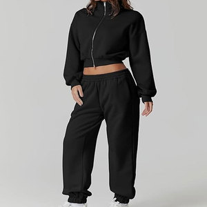 Ensemble deux pièces en coton pour femmes, vêtements d'été, survêtements de sport pour femmes, tenue d'été, t-shirt et short - Product Image 5