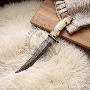 Cuchillo de caza para exteriores de acero de Damasco hecho a mano, edición de nueva marca, con mango de hueso de camello y espaciador de latón, cuchillo de supervivencia de hoja fija - Product Image 4