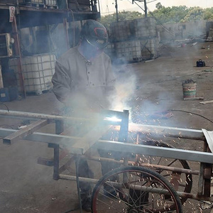 เสื้อแจ็คเก็ตหนังวัวแท้คุณภาพพรีเมียมสำหรับงานเชื่อม ออกแบบได้ตามต้องการ สำหรับทุกเพศ ทนทาน เหมาะสำหรับงานอุตสาหกรรม - Product Image 5