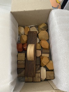 Soporte de exhibición de piedra de equilibrio de madera natural Tumi Ishi, calidad profesional de exportación para compradores mayoristas internacionales A - Product Image 4