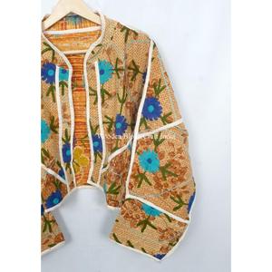 Chaqueta vintage para mujer 100% Kantha, hecha a mano en India, estilo bohemio con bordado, cierre abierto, chaquetas a la moda con estampado floral. - Product Image 3