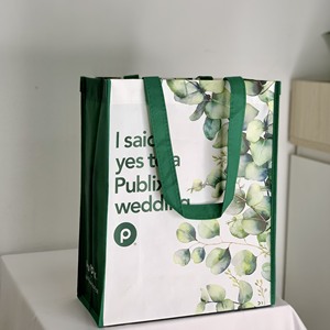 Bolsa de compras de polipropileno no tejido, con asa hasta el hombro, sin impresión por huecograbado, en embalaje de cartón, de fábrica en Vietnam - Product Image 1