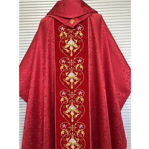 Casulla de Tela Jacquard Roja con Bordado Dorado 2026, Diseño Personalizado, Casulla Bordada de Alta Calidad - Product Image 4