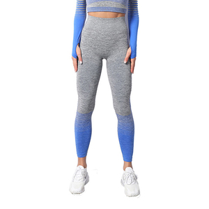 Ensemble de sport de luxe trois pièces pour femme : Legging de yoga taille haute, soutien-gorge de sport et veste de performance – Tenue de sport sans couture à marque privée - Product Image 5