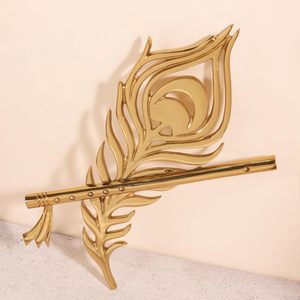 Art mural en aluminium Paon Harmonie pour la maison, avec des tons de laiton, esthétique vibrante, œuvre d'art métallique artisanale, Paon élégant - Product Image 6