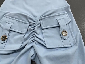 Shorts de sport taille haute pour femme, couleur unie, en toile tricotée, polyester, taille élastique, respirant, idéal pour le délavage à la pierre - Product Image 4
