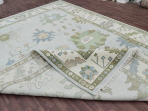 Tapis artisanal en laine/soie de style persan abstrait noué à la main |   Vert clair bleu pastel décoratif adapté aux animaux domestiques 1 pièce - Product Image 3