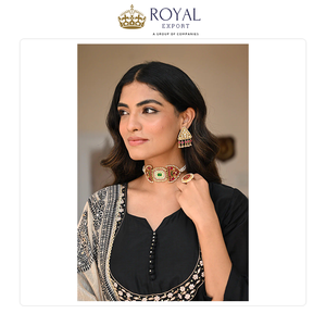 Nouvelles arrivées de vêtements pakistanais de créateurs, magnifiques tenues de mariage en viscose avec broderies, ensemble Kurti et pantalon. - Product Image 4