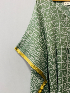 Caftán de Algodón Puro Ecológico con Estampado Bagru, Estampado a Mano, Estilo Indio, para Verano, Playa, o como Pareo, Cómodo, Largo hasta el Suelo - Product Image 6