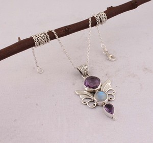 Colgante de Amatista Natural y Piedra Lunar Arcoíris, Joyería de Plata de Ley 925, Venta al por Mayor, Hecho a Mano, Gema de Amatista y Piedra Lunar Blanca - Product Image 3