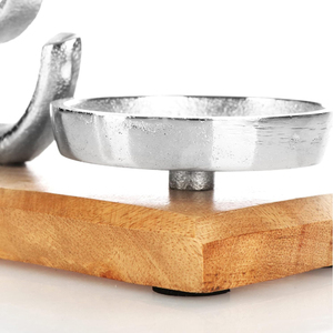 Portavelas Decorativo Navideño con Figura de Amor, Hecho de Aluminio Niquelado con Base de Madera de Mango, para Velas de Té - Product Image 4