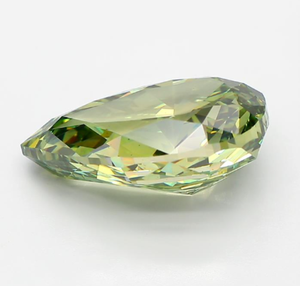 Diamante Cultivado en Laboratorio con Certificación IGI, Corte Pera Modificado Brillante de 7.74 CT, Color Verde Intenso, Claridad VS1, ROYAL GEMS 837638933 - Product Image 2