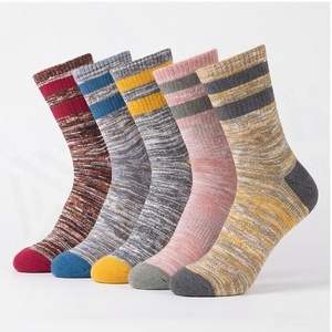 Chaussettes d'équipage NORTH APPROACH à rayures, respirantes, avec revers en élasthanne et logo, pour adultes, pour un usage décontracté au printemps - Product Image 3