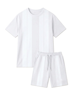 Ensemble T-shirt et short rayés en coton pour homme, col rond, décontracté, pour l'été, en tissu tricoté respirant, articles tendance 2026 - Product Image 2