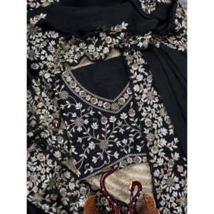 Hermoso Sari de Fiesta para Mujer con Bordado de Lentejuelas y Zari - Product Image 3