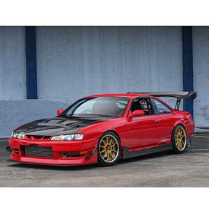Accessoires pour Nissan Silvia S14 : Capot, pare-chocs, ailes, jupes latérales, aileron arrière style Rocket en fibre de verre et fibre de carbone – Pièce JDM - Product Image 1