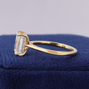Bague de fiançailles solitaire en diamant de laboratoire taille émeraude 2 carats, or massif 14 carats, certifiée IGI E-F VVS2-VS1 - Product Image 3
