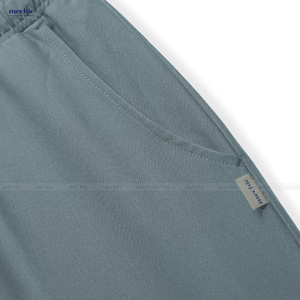 Conjunto de Uniforme Médico para Mujer, Color Morado, Cuello en V, Manga Corta, Pantalones de Algodón y Poliéster, Marca Mechanic - Product Image 4