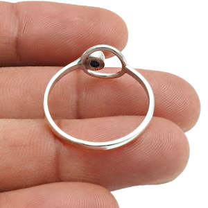 แหวนพลอยออนิกซ์สีดำทรงกลมแบบพิเศษ ตัวเรือนเงินแท้ 925 แหวนหมั้นทำมือ ประดับพลอยประจำเดือนเกิด เครื่องประดับโบฮีเมียนสุดหรู - Product Image 3