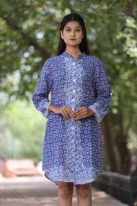 Robe courte imprimée à la main indienne pour femmes Robe d'été décontractée en coton Robe longue courte de style boho Tissu naturel à la taille - Product Image 3