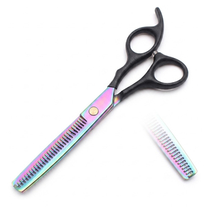 Ciseaux à cheveux multi-couleurs avec manche en plastique noir, ciseaux professionnels pour coiffeurs - Product Image 1