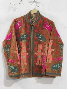Vente en gros de robes décontractées en velours à col rond, veste à motif floral brodé à la main, manches longues, vêtements d'extérieur d'été, manteau pour femmes en coton - Product Image 5