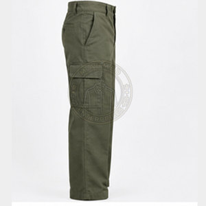 Pantalones Militares Americanos de Buena Calidad, Diseñados con Tela Resistente, Corte Relajado, Movimiento Cómodo - Product Image 3