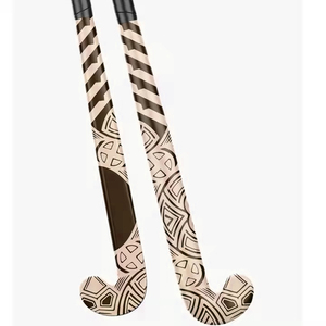 Bâton de hockey composite haut de gamme pour intérieur et extérieur, conçu pour un contrôle précis, des frappes puissantes et une durabilité par excellence par Red Mark Sports - Product Image 2
