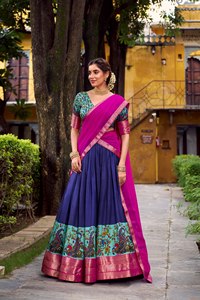 Nueva Colección de Lehenga Choli de Diseñador en Seda con Trabajo de Tejido Zari y Detalles en Lona y Can Can, para Venta en Línea - Product Image 2