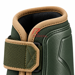 Botas de protección para patas de caballos, diseñadas con forro suave, correas ajustables y cobertura cómoda para el cuidado diario del caballo. - Product Image 6