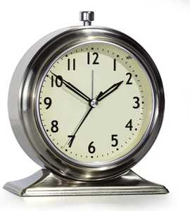 Reloj de Escritorio de Metal Vintage con Pedestal, Acabado Plateado Antiguo, Reloj de Mesa Silencioso de Cuarzo, Reloj Despertador para Mesa de Noche, para Hogar u Oficina - Product Image 1