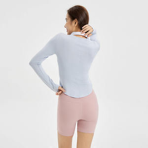 T-shirts de sport hautement élastiques avec logo personnalisé, hauts d'entraînement à manches courtes, crop top de gym sans coutures, t-shirt de yoga fitness pour femmes - Product Image 5
