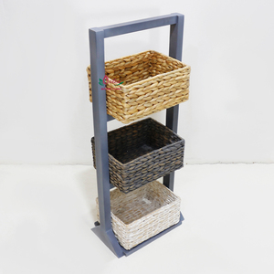 Bacs en jacinthe d'eau et en jonc de mer tissés à la main avec cadre en fer: support organisateur de stockage rustique. - Product Image 3