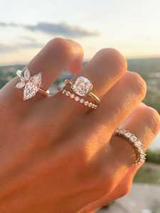 Bague de fiançailles et de mariage asymétrique en or massif 14K 18K avec diamant marquise 3 carats et demi, sertie à griffes, largeur 2,1 mm, diamant de laboratoire solitaire - Product Image 2
