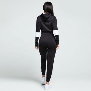 Ensemble de survêtement pour femme en coton 100 %, coupe oversize à épaules tombantes, ajusté, 2 pièces, vente en gros - Product Image 2