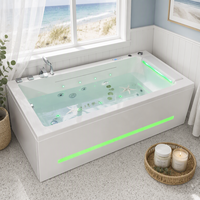 Baignoire rectangulaire de luxe pour deux personnes avec jets de massage et éclairage LED, idéale pour les villas