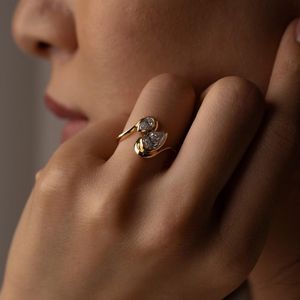 Anillo Toi et Moi de 1.5 quilates, anillos de compromiso con diamantes cultivados en laboratorio, anillos chapados en oro de 18 quilates, anillo bypass, anillo abierto envolvente, anillo de promesa con dos piedras. - Product Image 1