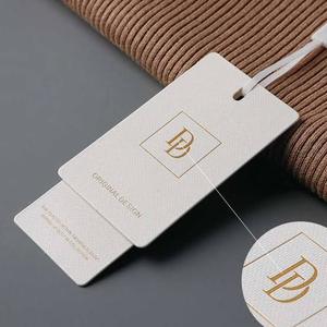 Etiquetas de Papel Ecológicas Personalizadas y Económicas para Ropa, Bolsas y Zapatos, con Impresión de Logotipo y Nombre - Product Image 6