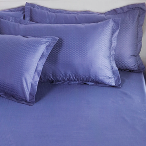 ผ้าปูที่นอนสีฟ้า Azure ให้ความรู้สึกสงบสง่างาม ชุดเครื่องนอนระดับพรีเมียมสำหรับห้องนอน - Product Image 5